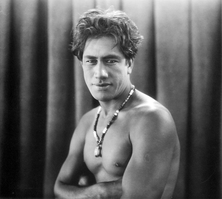 Duke Kahanamoku |  Foto: Biblioteca do Congresso