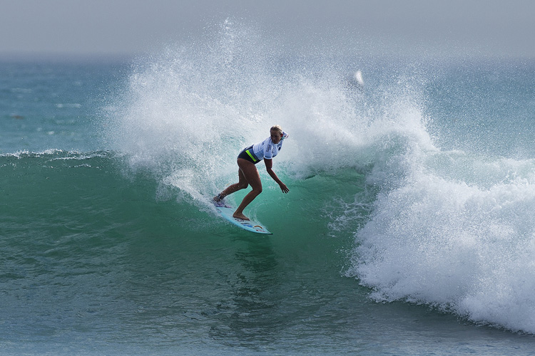 Bethany Hamilton: uma das surfistas mais inspiradoras do mundo |  Foto: Kirstin / WSL