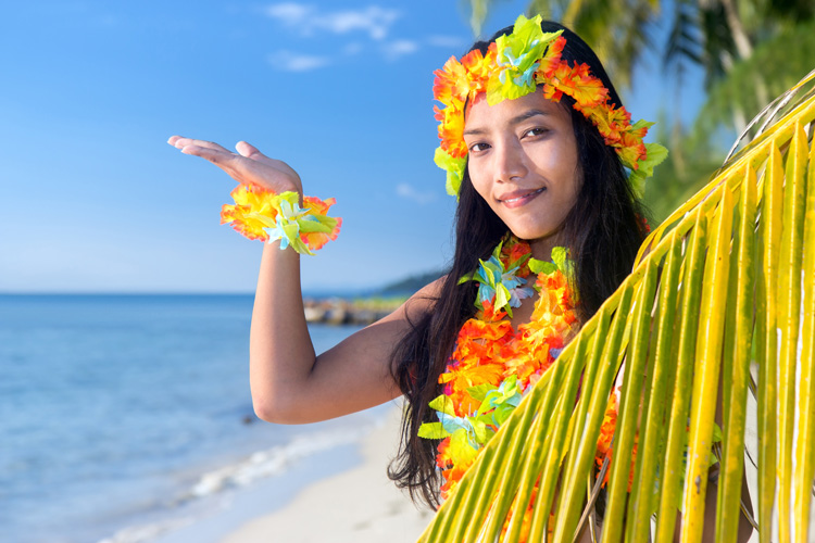 Lei - uma bela decoração floral que pode ser usada em qualquer ocasião para celebrar a cultura havaiana |  Foto: Shutterstock