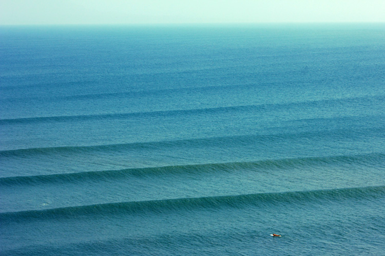 Swell: as ondas percorrem milhares de quilômetros em mar aberto antes de chegar à costa |  Foto: Shutterstock