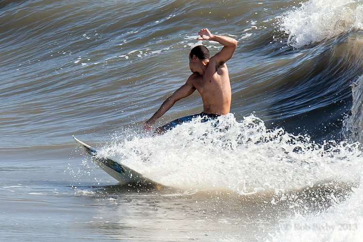 Surf: o sentido da vida pode ser encontrado em um cobertor inferior |  Foto: Bixby / Creative Commons