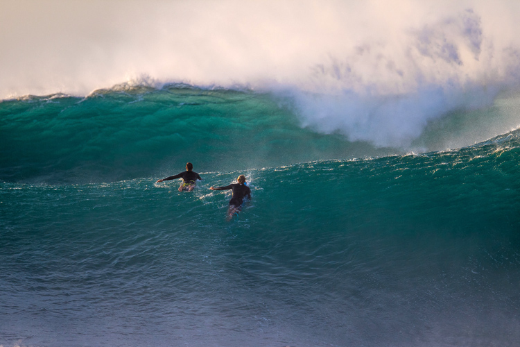 Conjunto de ondas: nunca pegue a primeira onda do conjunto |  Foto: Red Bull
